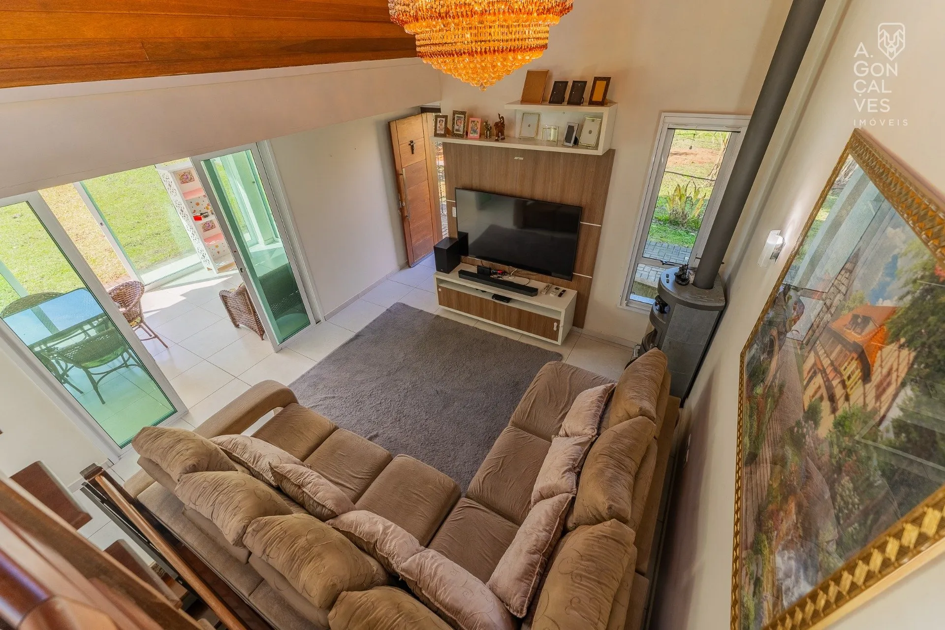 House with 4 bedrooms, 4 bathrooms and air conditioning — photo 26