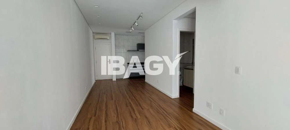 Apartamento de 2 dormitórios com suíte e cozinha a gás — photo 3