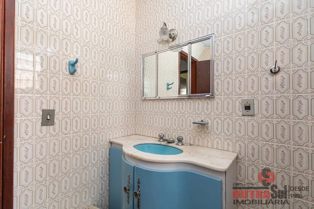Casa com 2 dormitórios e 4 banheiros para locação — photo 19