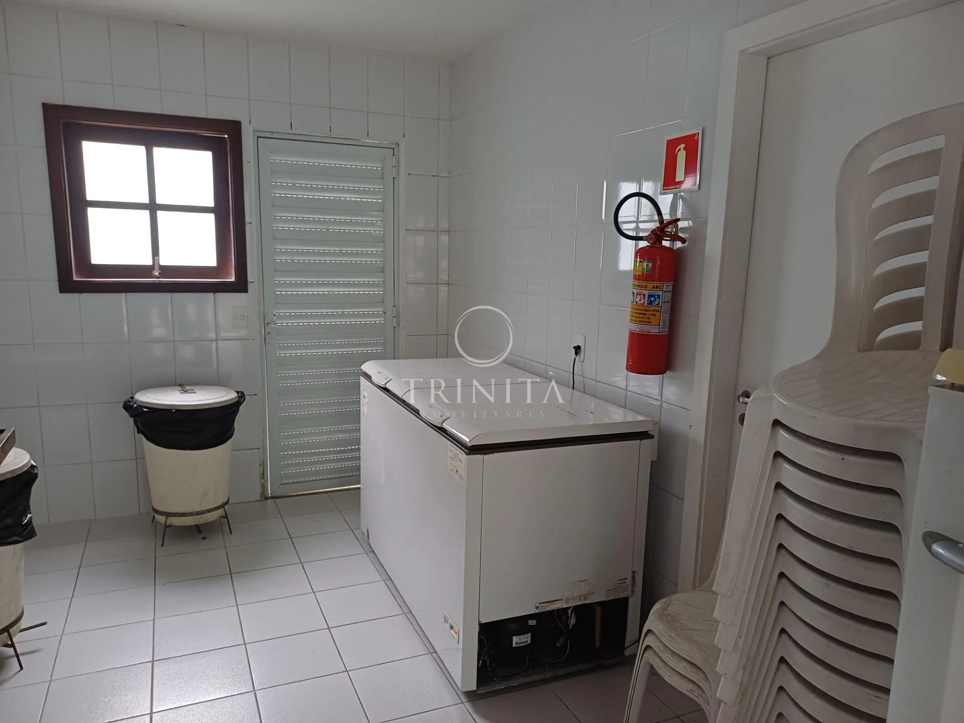 House, 490 m², with a grill on the balcony — photo 101