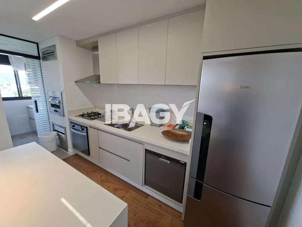 Furnished 2-suite apartment with 117 m² and 3 bathrooms — photo 5