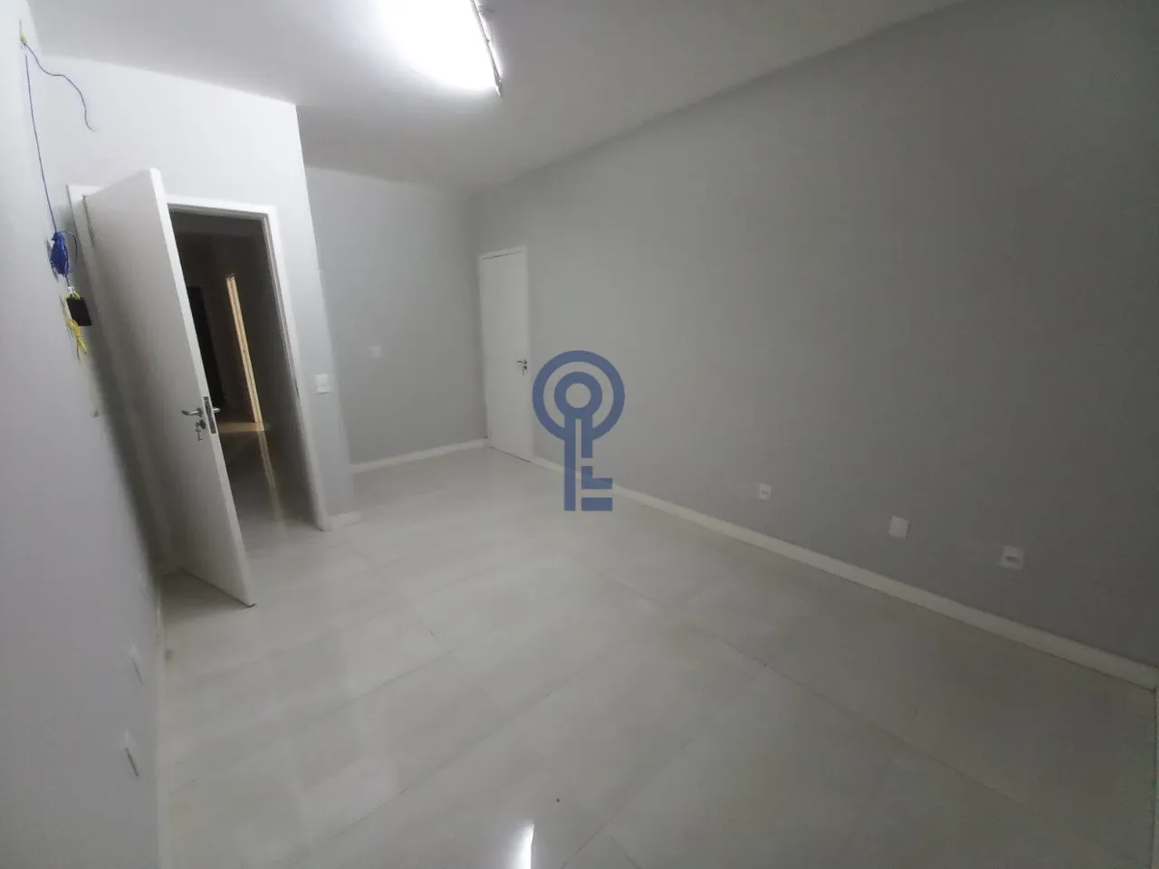 Rental house with 4 bedrooms and an open-plan kitchen — photo 7