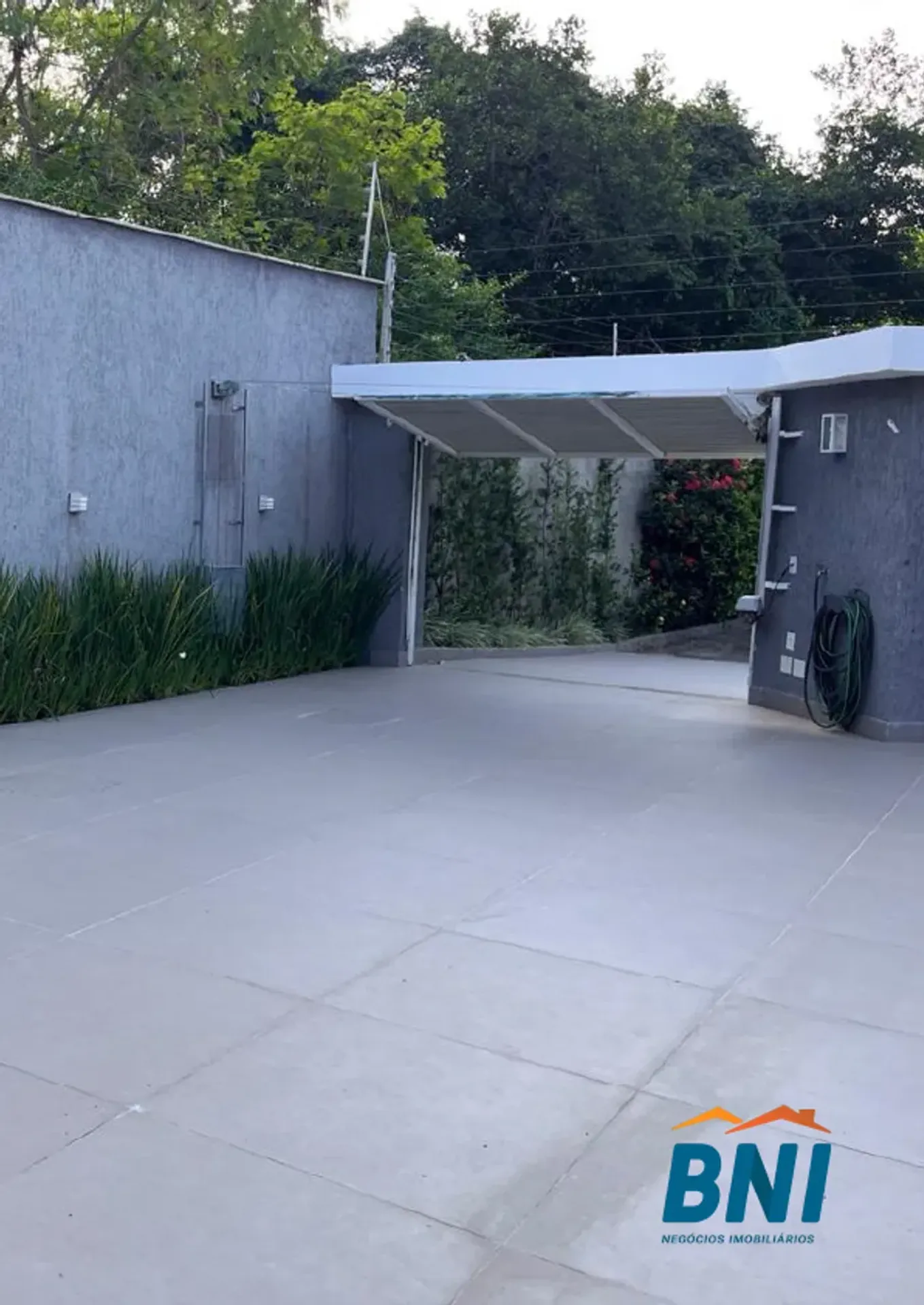 Garden in a 4-bedroom house, 320 m² — photo 29