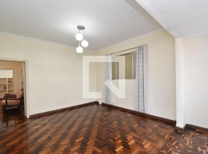 Apartamento de 3 dormitorios con balcón y 140 m² — photo 8