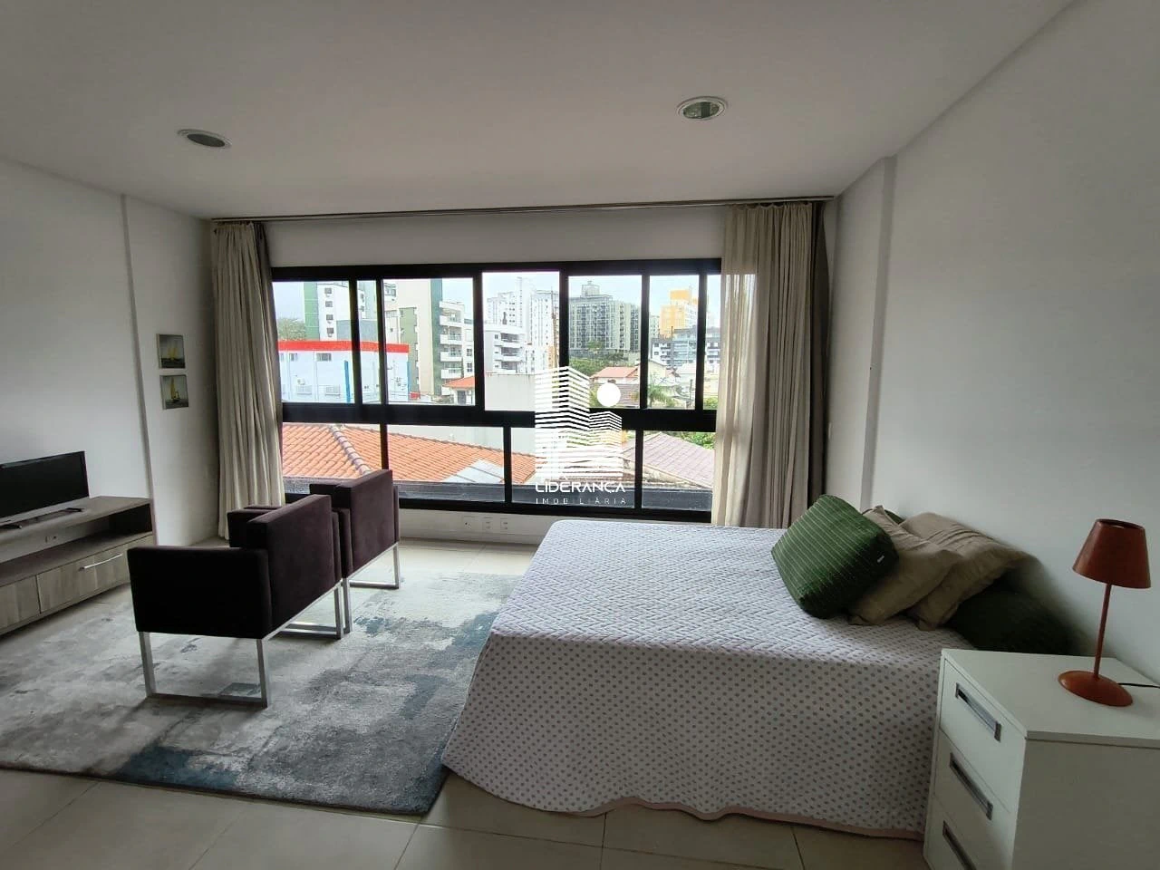 Washing machine in a one-bedroom apartment, 85 m² — photo 6