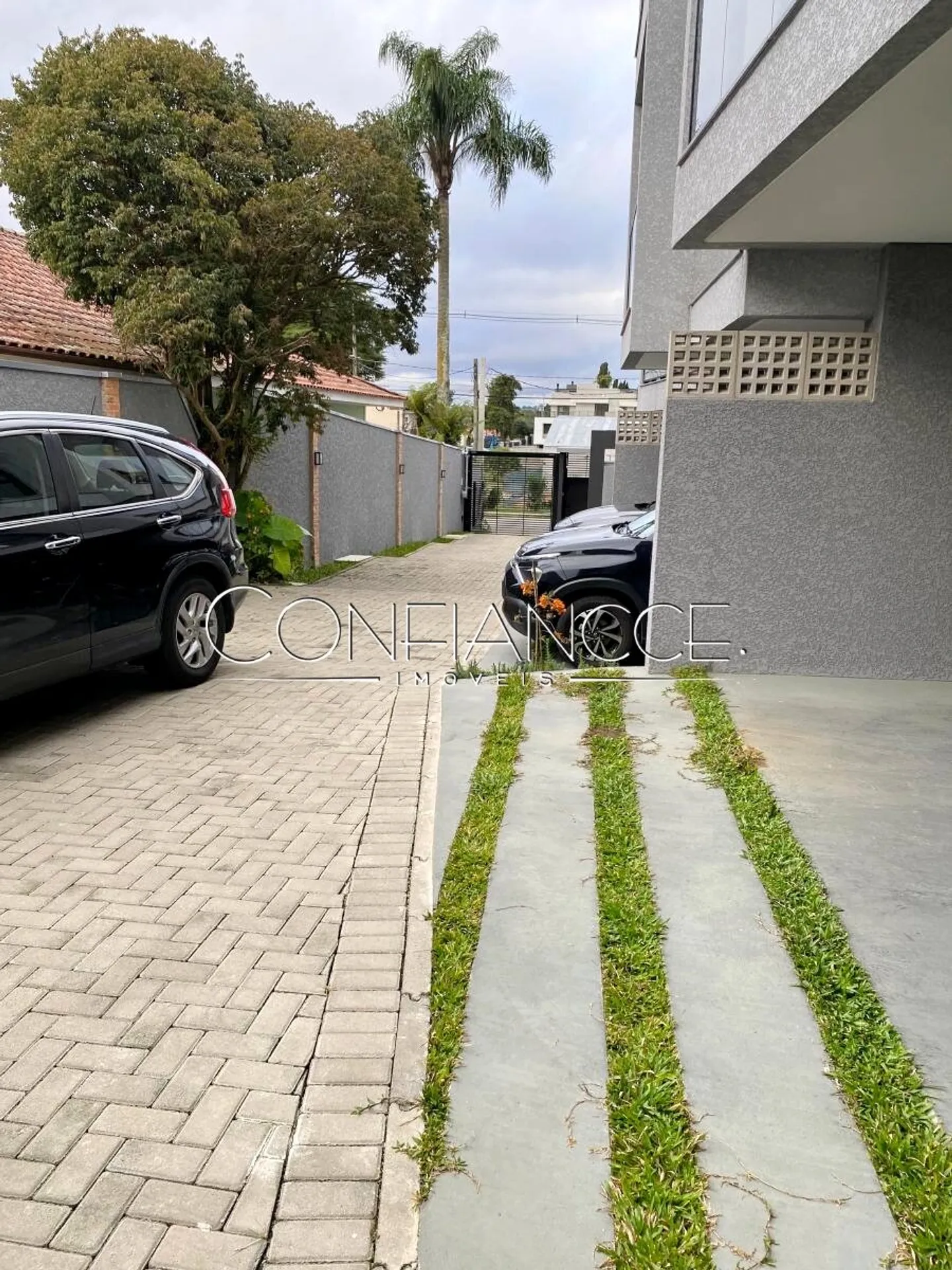 Sobrado em condomínio com 3 suítes e 5 banheiros — photo 27