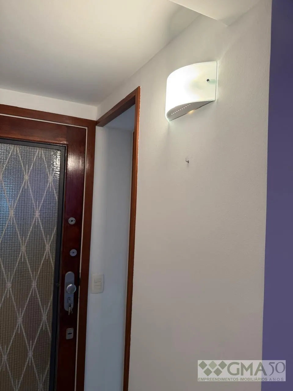 Furnished apartment with 3 bedrooms and 2 bathrooms — photo 19