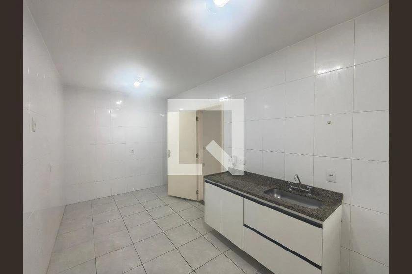 3-bedroom apartment, 1 with its own bathroom, 89 m² — photo 18