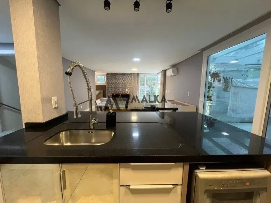 Casa en alquiler con 3 dormitorios y 4 baños — photo 34