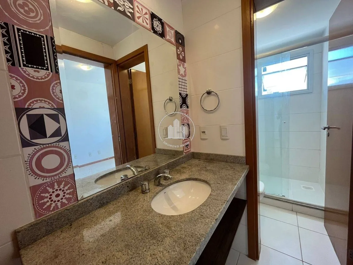 130 m² apartment with 3 en-suite bedrooms and 2 spots — photo 36