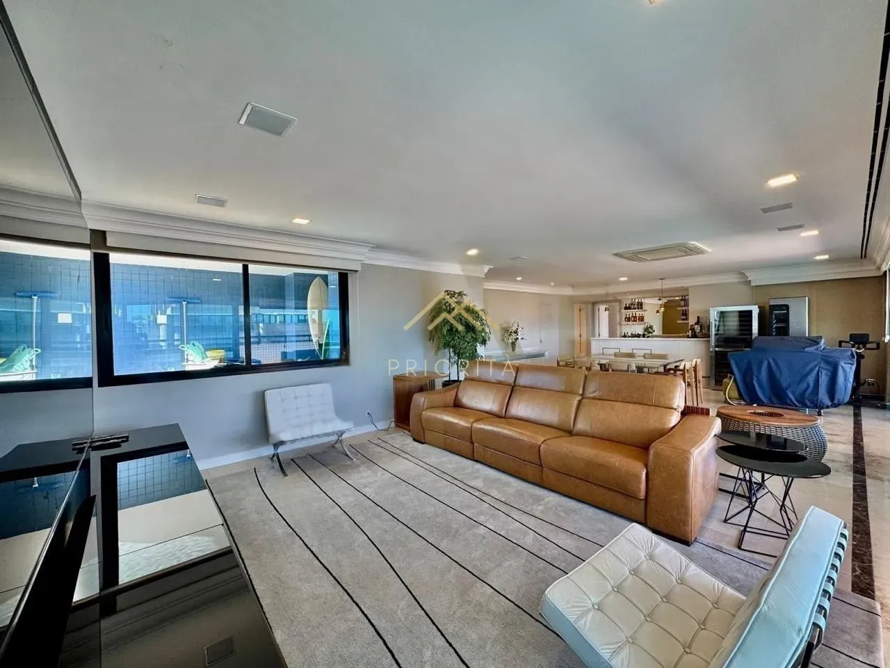 Duplex penthouse with 4 bedrooms and 5 bathrooms — photo 10