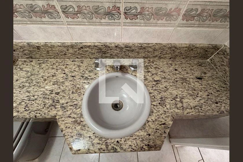 Квартира з вбудованими шафами, 2 кімнати і 130 м² — photo 32