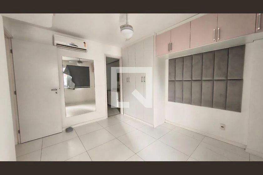 Apartment, 87 m², with a glass-enclosed balcony — photo 6