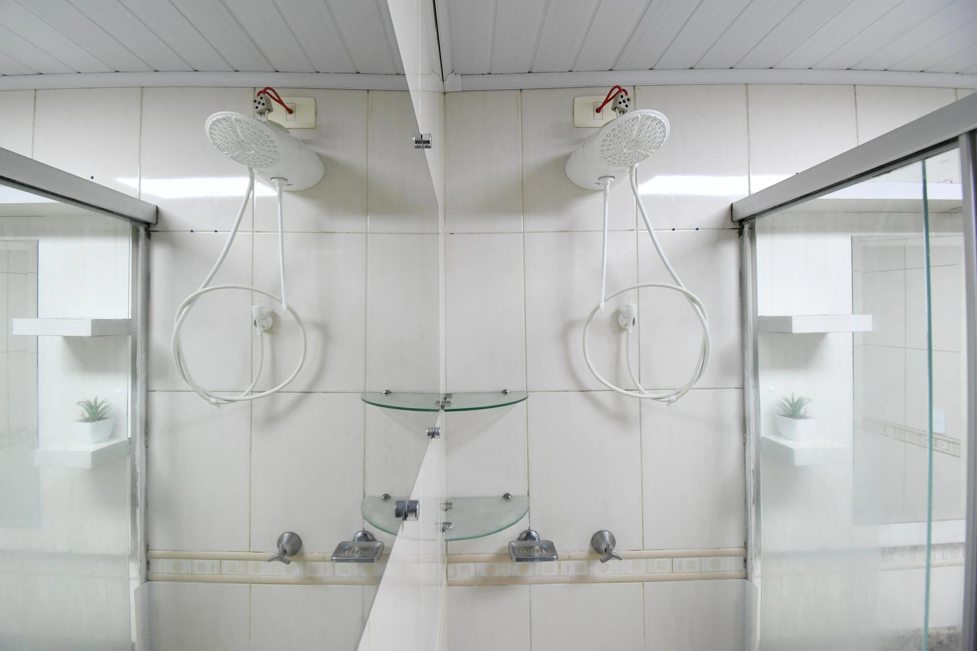 Furnished apartment, 68 m², with a washing machine — photo 2