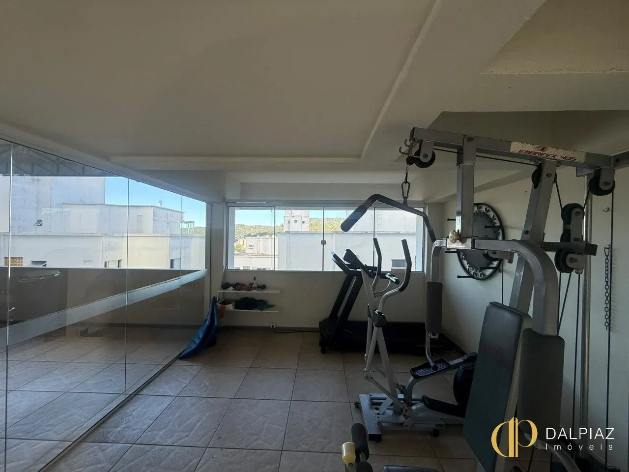 One-bedroom, 50 m² apartment in Florianópolis — photo 6