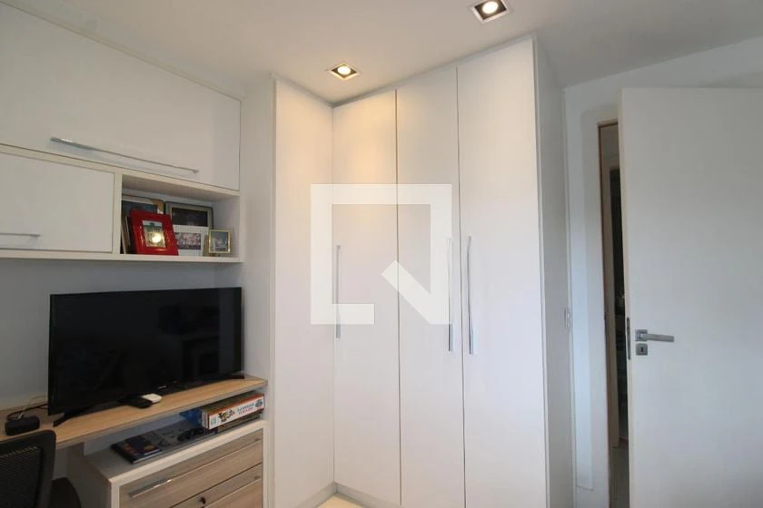 Apartamento de 193 m² com 3 quartos e 2 vagas de garagem — photo 2