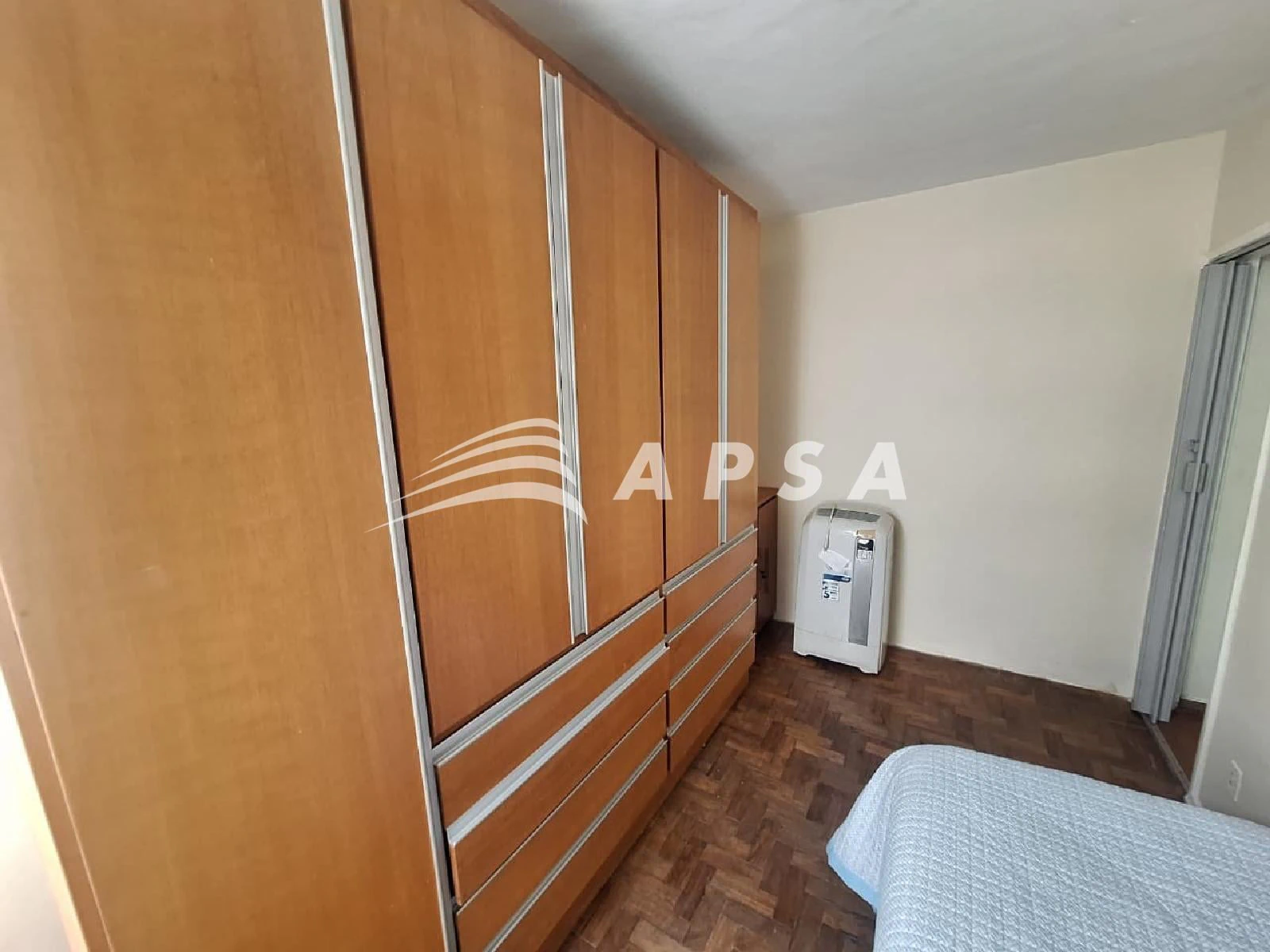 Apartamento, 65 m², com piso de madeira ou laminado — photo 28