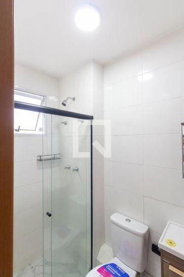 2-bedroom apartment in a building with a gym — photo 2