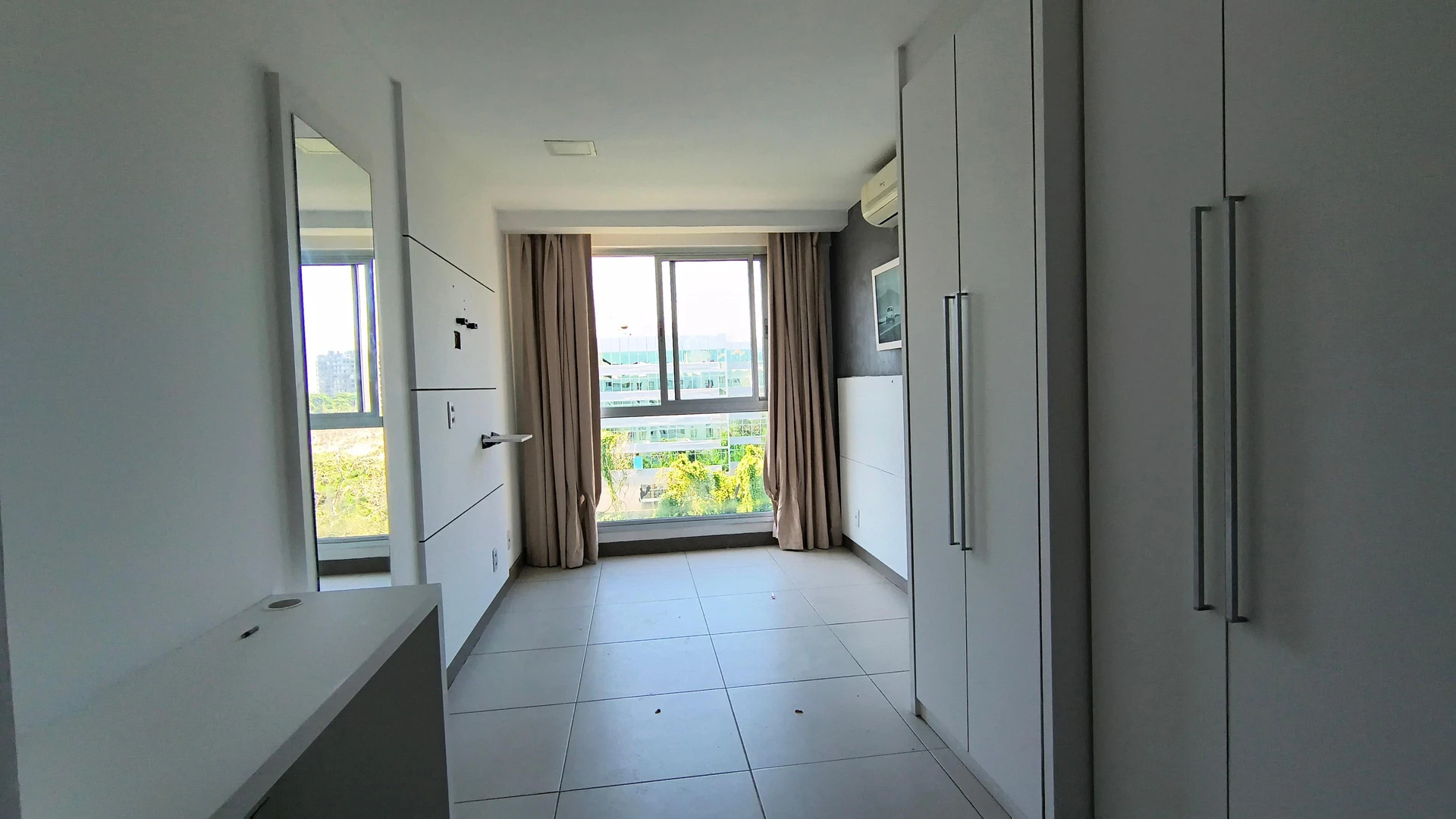 1-bedroom apartment with 1 parking space and balcony — photo 6