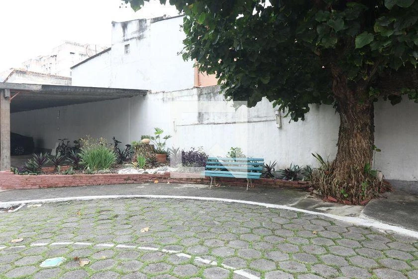3-bedroom apartment with a mountain view in Rio de Janeiro — photo 34