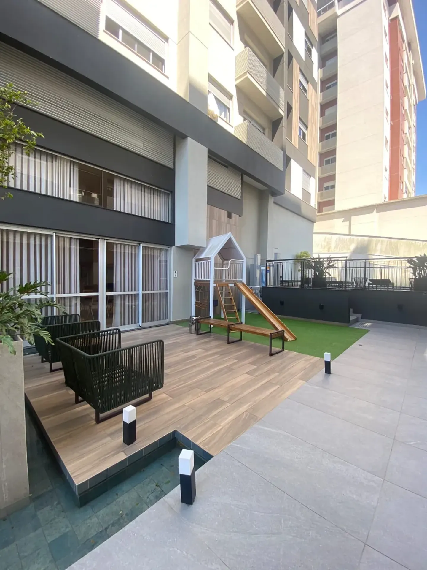 90 m² apartment with 2 bedrooms and balcony grill — photo 16