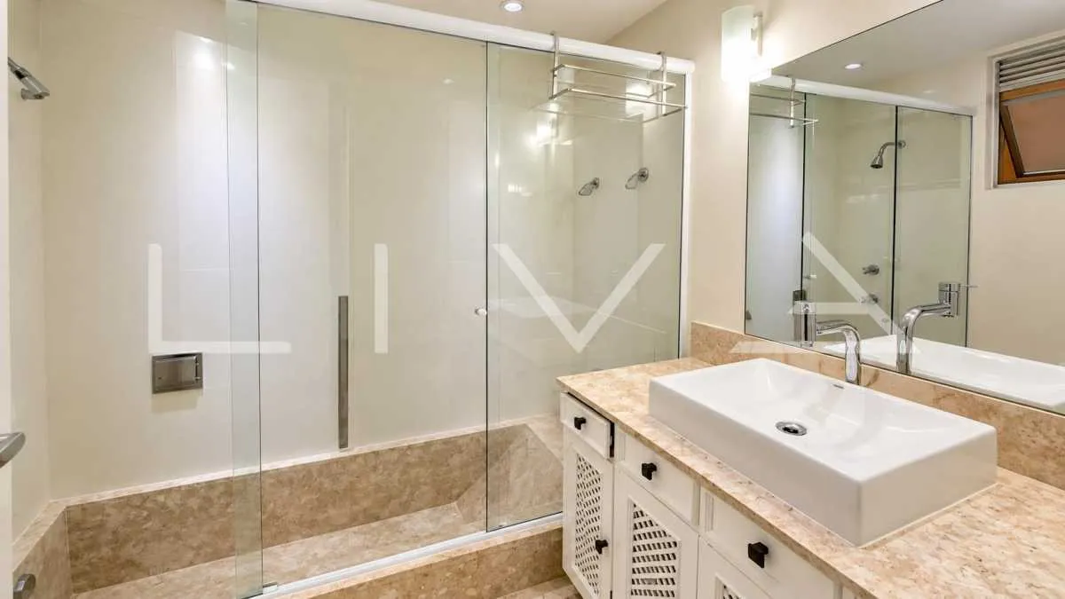 Triplex penthouse with 3 bedrooms and balcony grill — photo 28