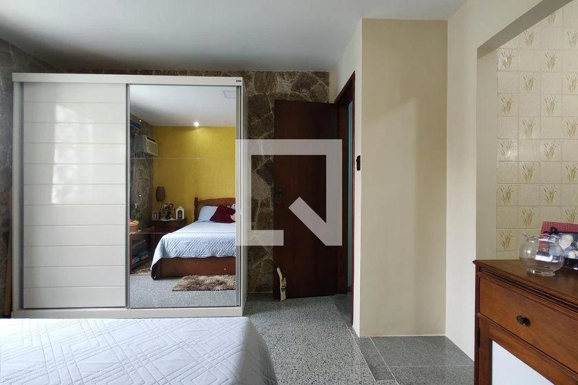 Unfurnished house with 5 bedrooms and 323 m² plus BBQ area — photo 6