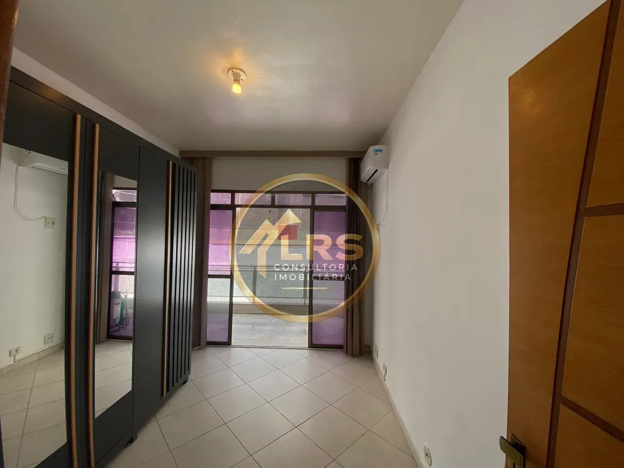 3-bedroom apartment with a home office in Rio de Janeiro — photo 22