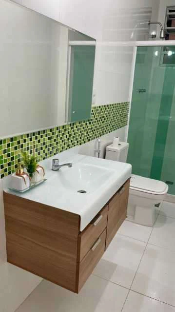 Furnished 190 m² apartment with 3 bedrooms and balcony — photo 20