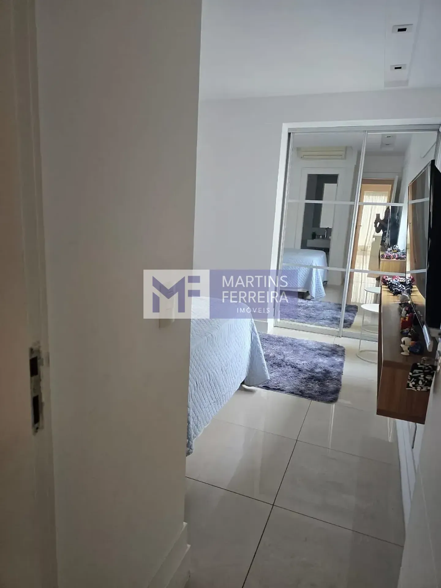 Unfurnished penthouse apartment with 4 bedrooms — photo 23