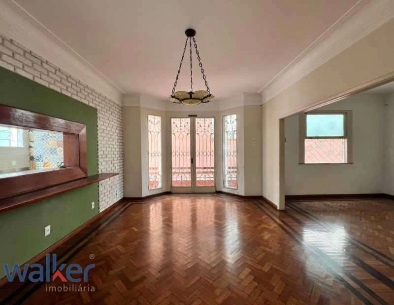 House with 11 bedrooms, 500 m² and 10 parking spots — photo 6