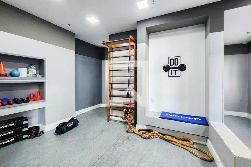 Mountain view in a 2-bedroom apartment, 50 m² — photo 11