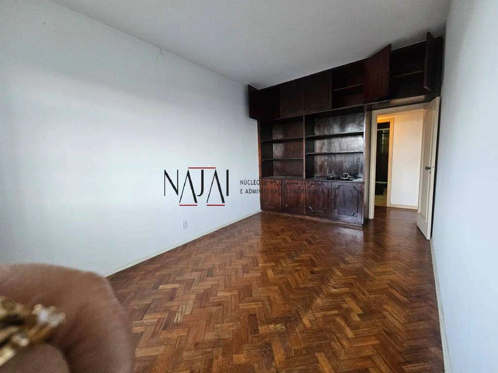 3-bedroom apartment with a closed kitchen and 120 m² — photo 6