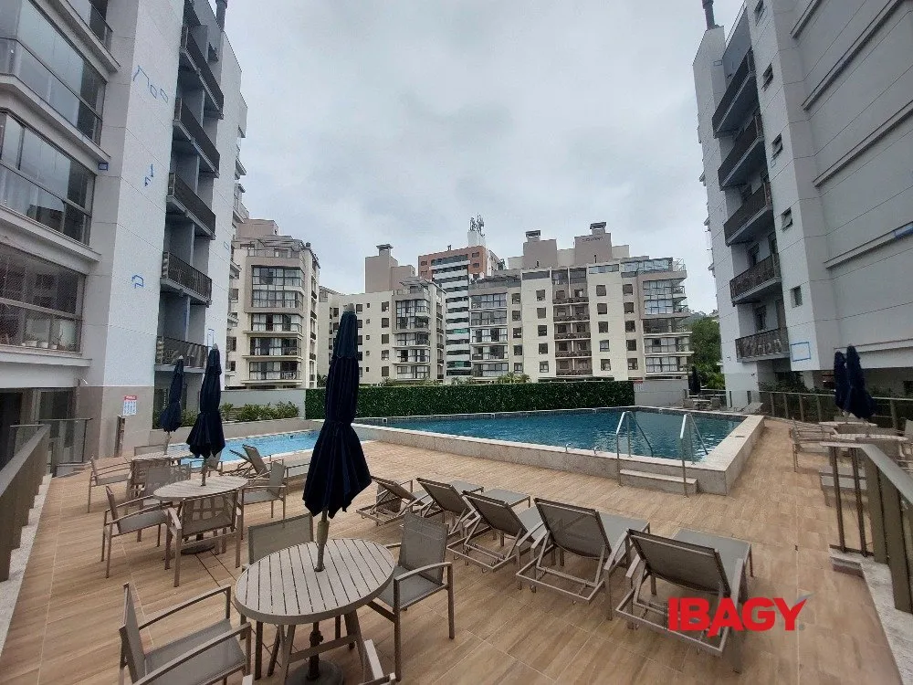 Apartamento de 2 dormitorios con balcón y parrilla — photo 10