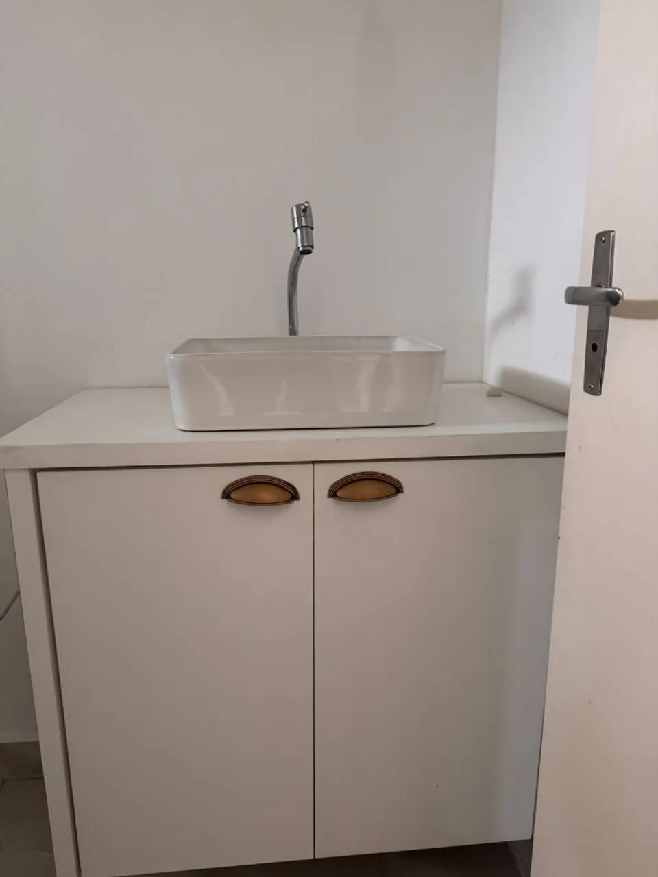 Furnished studio, 25 m² — photo 8