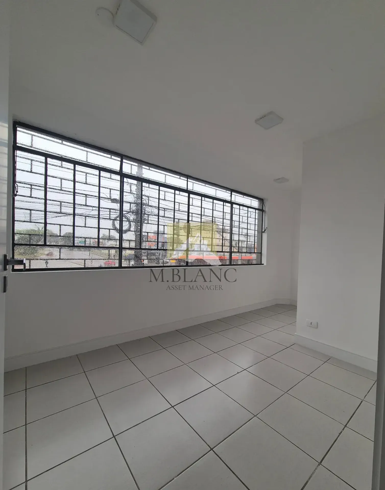 2-bedroom apartment with a washing machine in Curitiba — photo 6