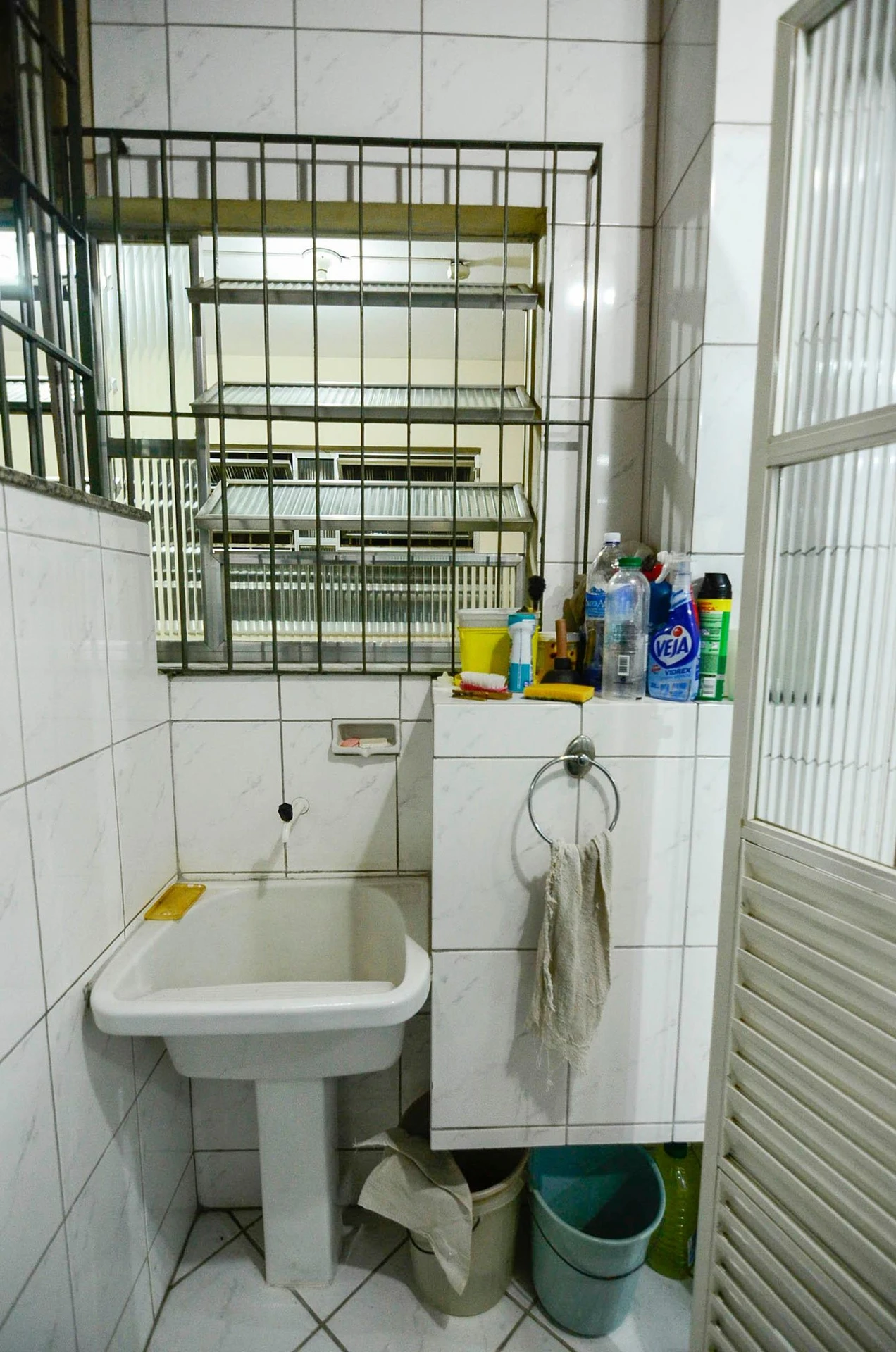 Furnished 2-bedroom apartment with a gas stove — photo 32