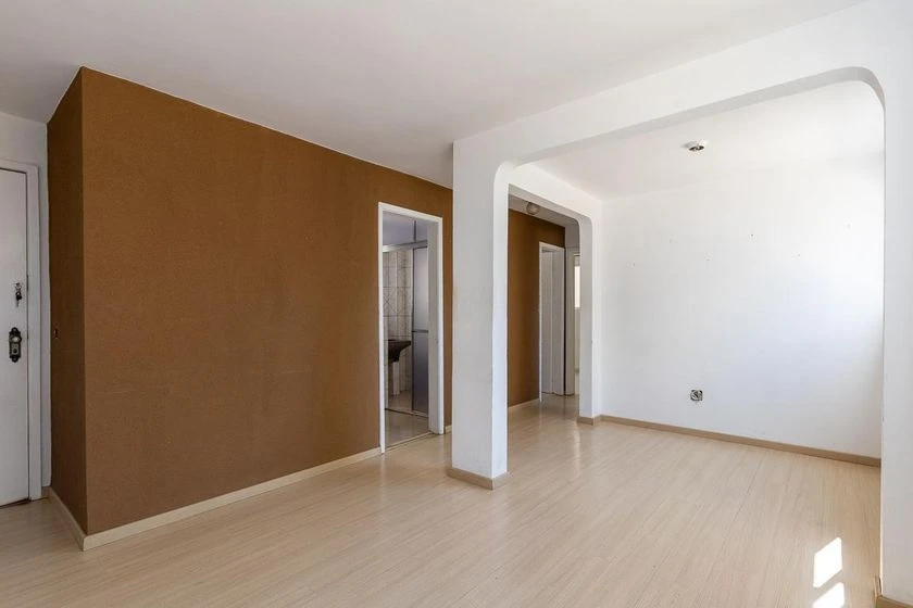 Unfurnished 2-bedroom apartment with 1 bathroom — photo 12