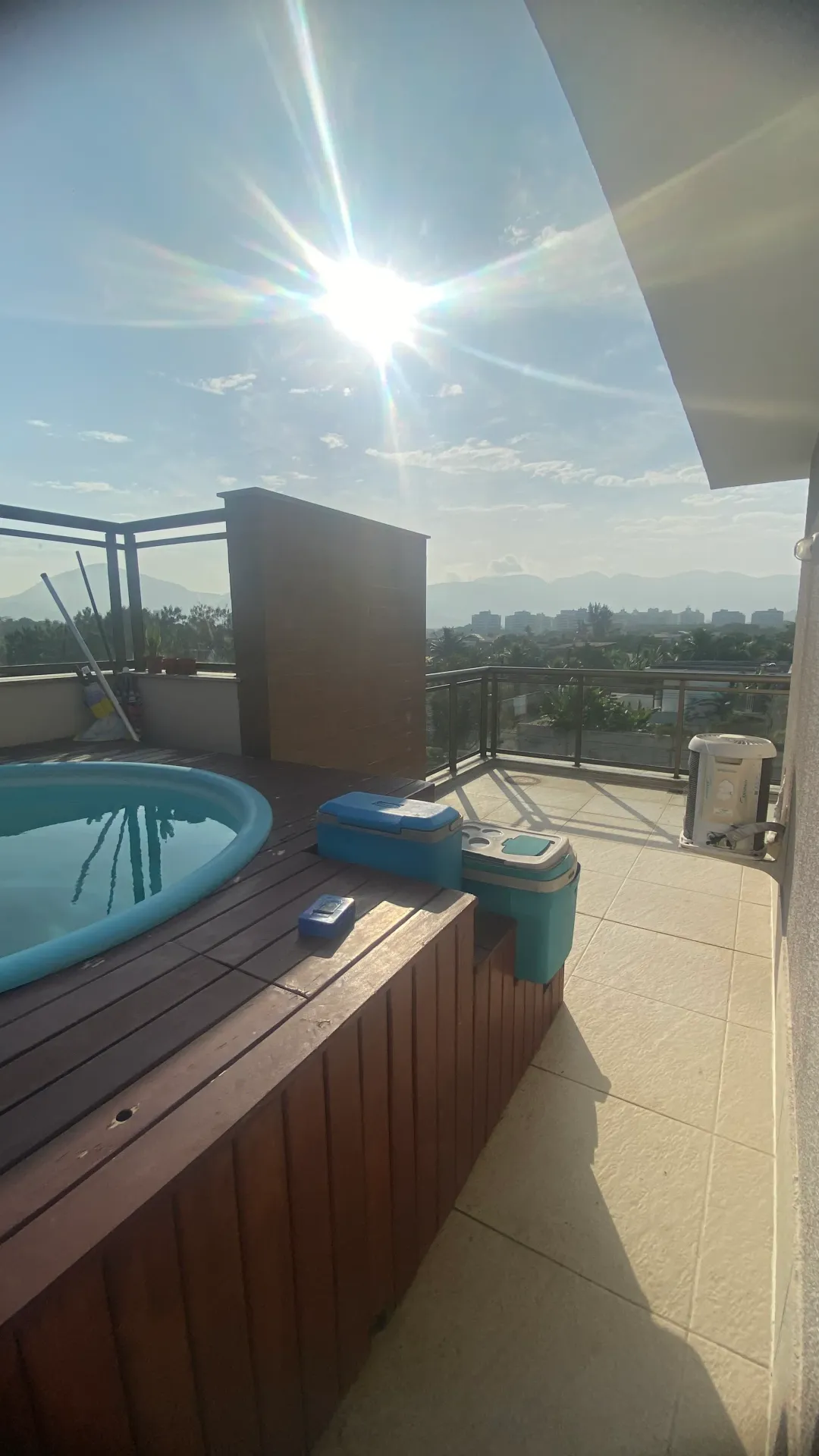 Mountain view in a 4-bedroom apartment, 142 m² — photo 7