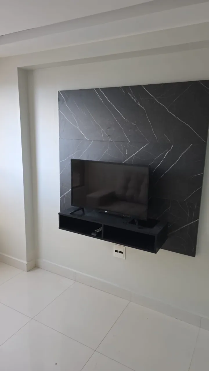 2-bedroom apartment in a building with a gym — photo 5