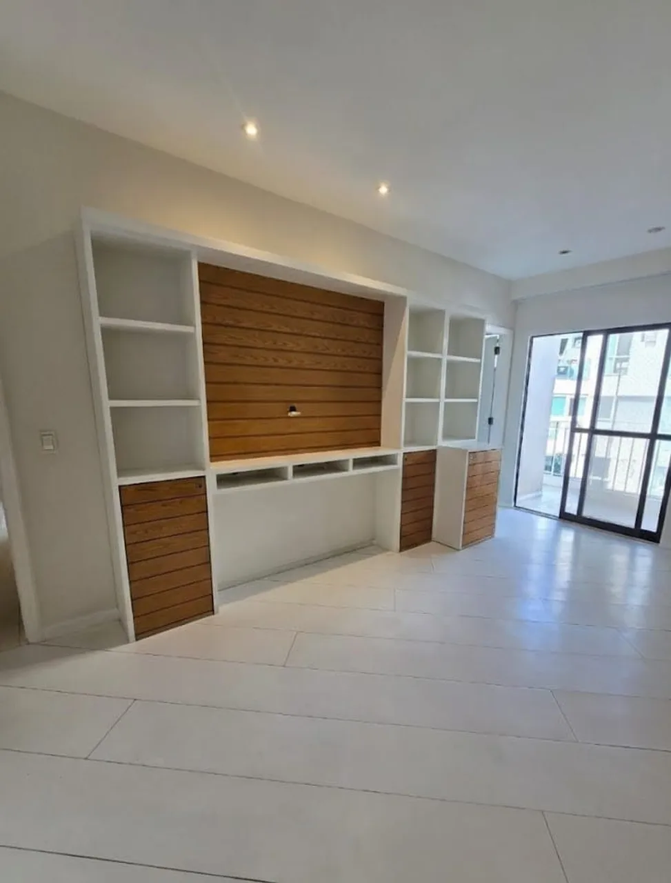 Apartamento com 3 quartos e 5 banheiros com varanda — photo 3