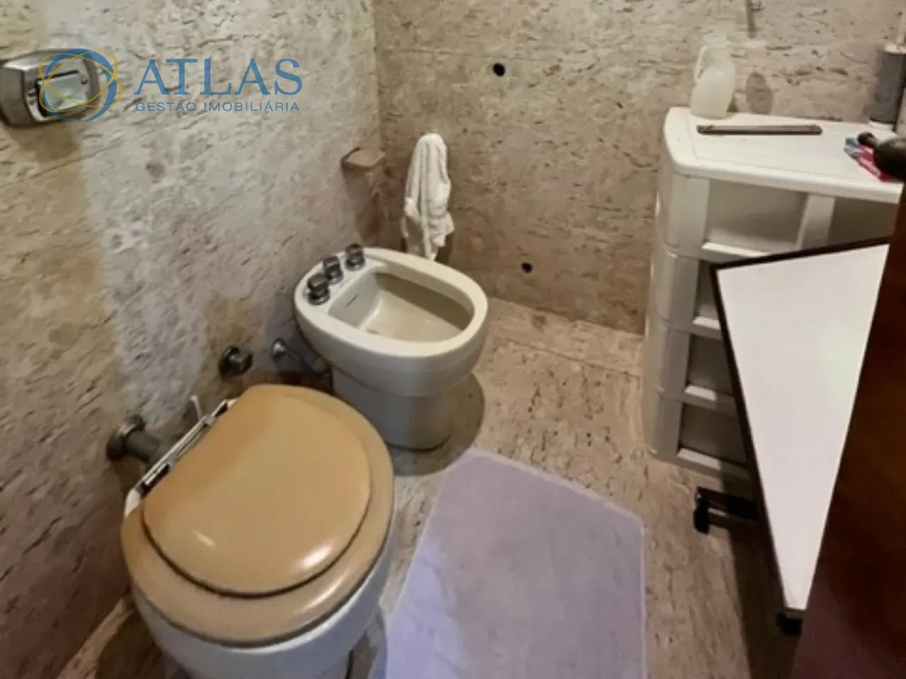 Будинок без меблів з 5 спальнями і 5 ванними, 903 м² — photo 35
