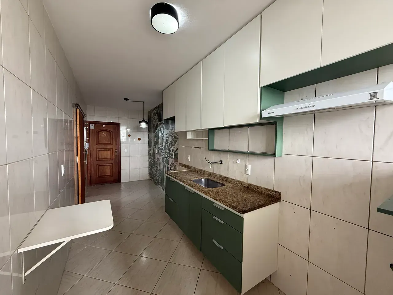 94 m² unfurnished apartment with 3 bedrooms and 2 baths — photo 2