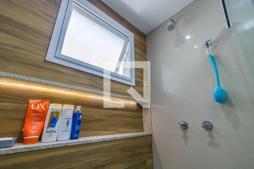 Furnished 3-bedroom apartment with 264 m² — photo 15