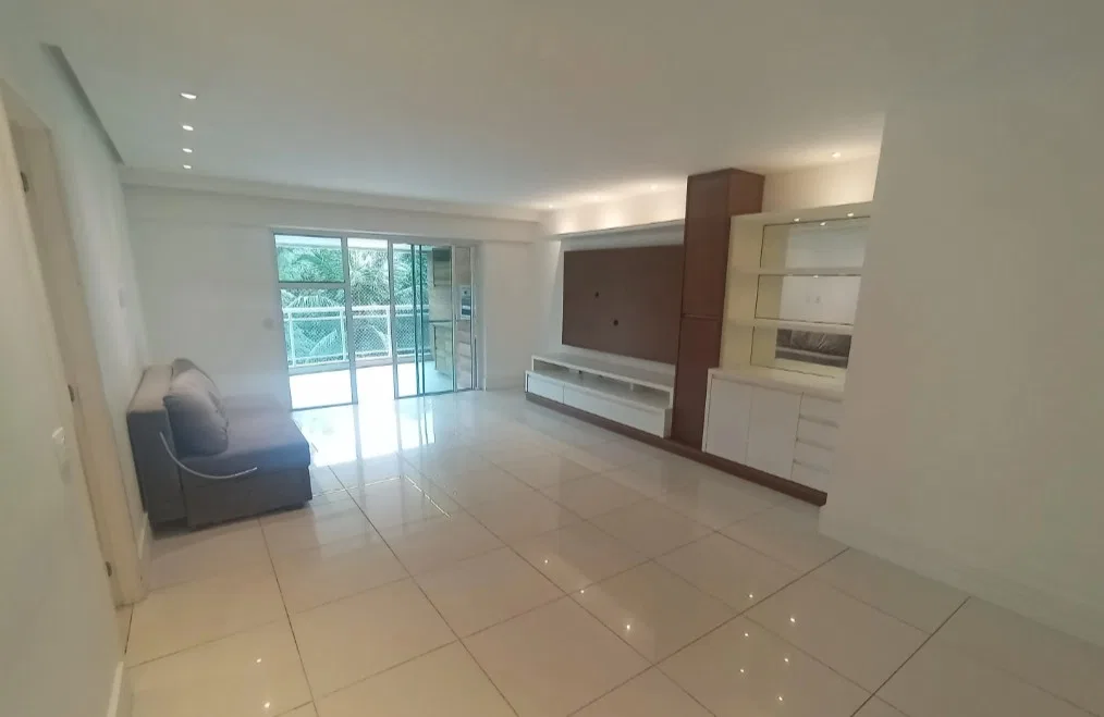 Apartment, 133 m², with a grill on the balcony — photo 8