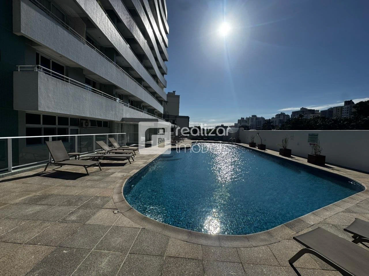 Apartamento amueblado de 56 m² con 1 dormitorio y balcón — photo 17