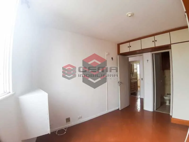 Дерев'яна підлога або ламінат та 1 спальня: квартира 60 м² — photo 4