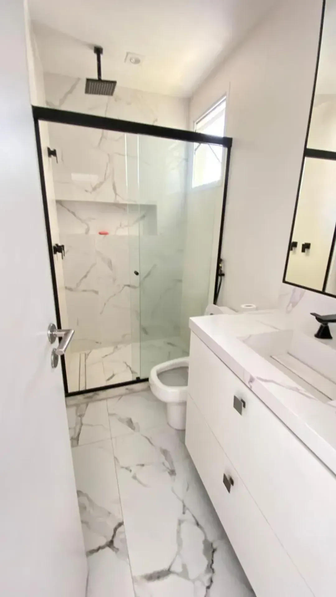 Rental house with 4 bedrooms, 5 bathrooms and 380 m² — photo 10