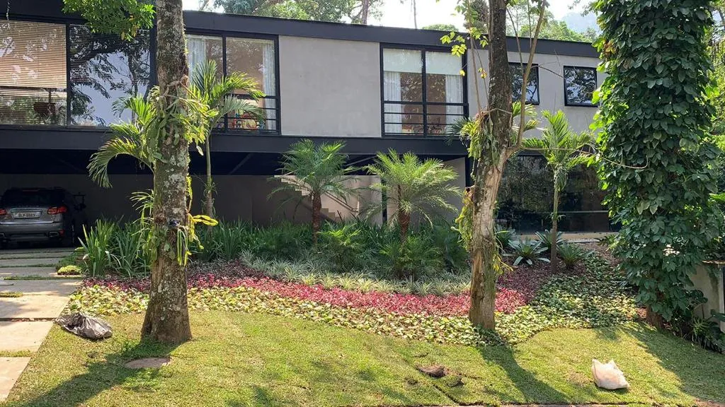 Furnished house with 4 en-suite bedrooms and open kitchen — photo 4