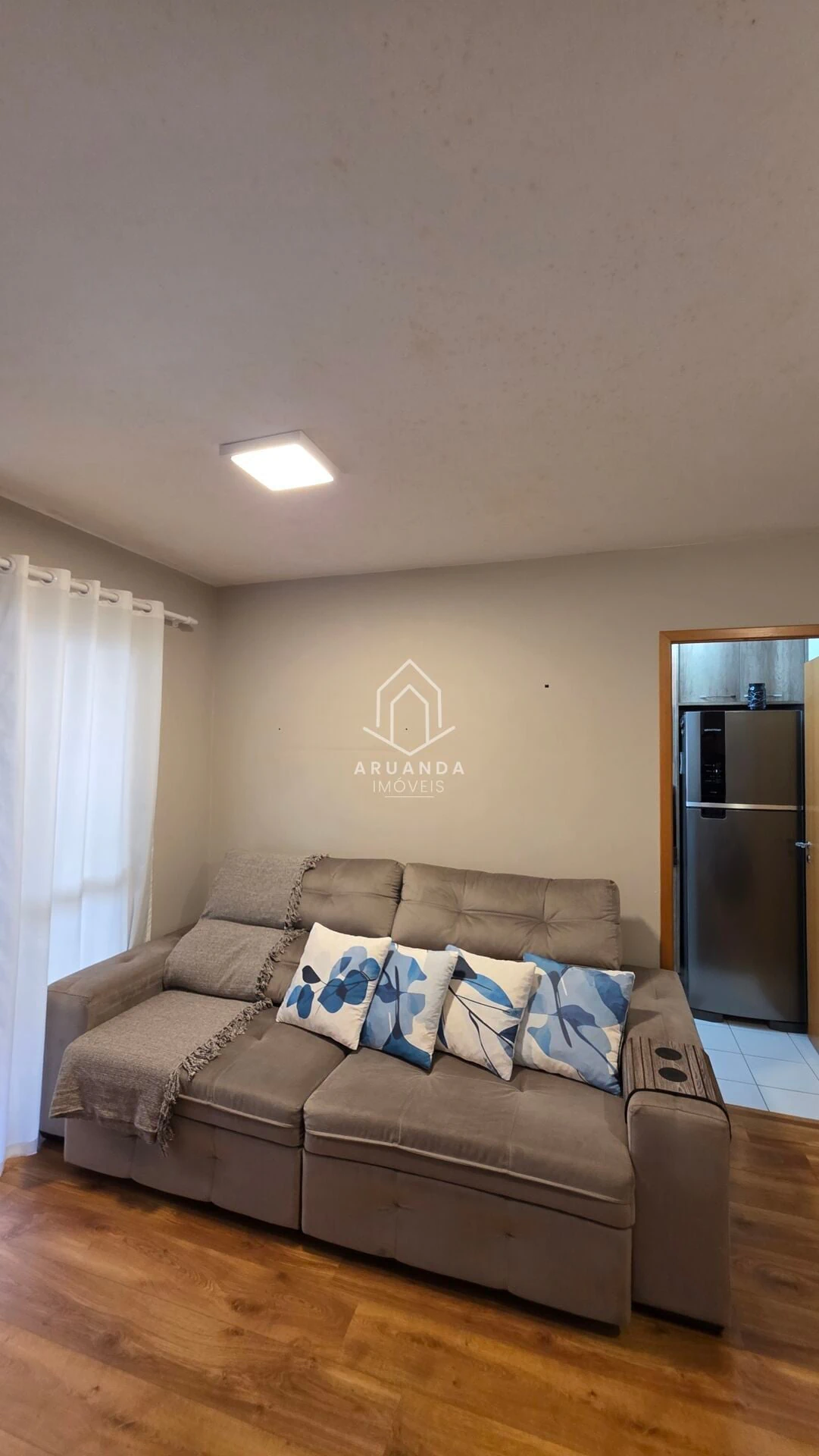 Apartamento mobiliado com espaço de home office e 2 quartos — photo 11